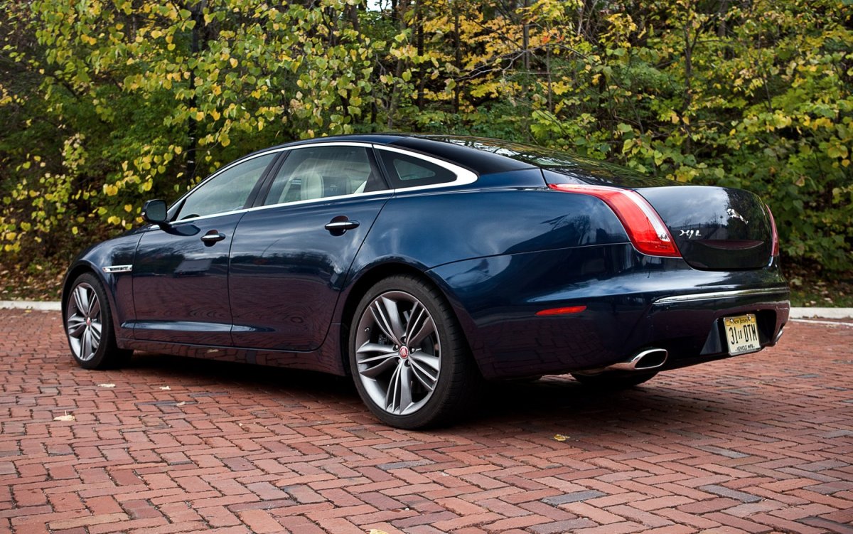 Jaguar XJ mi6