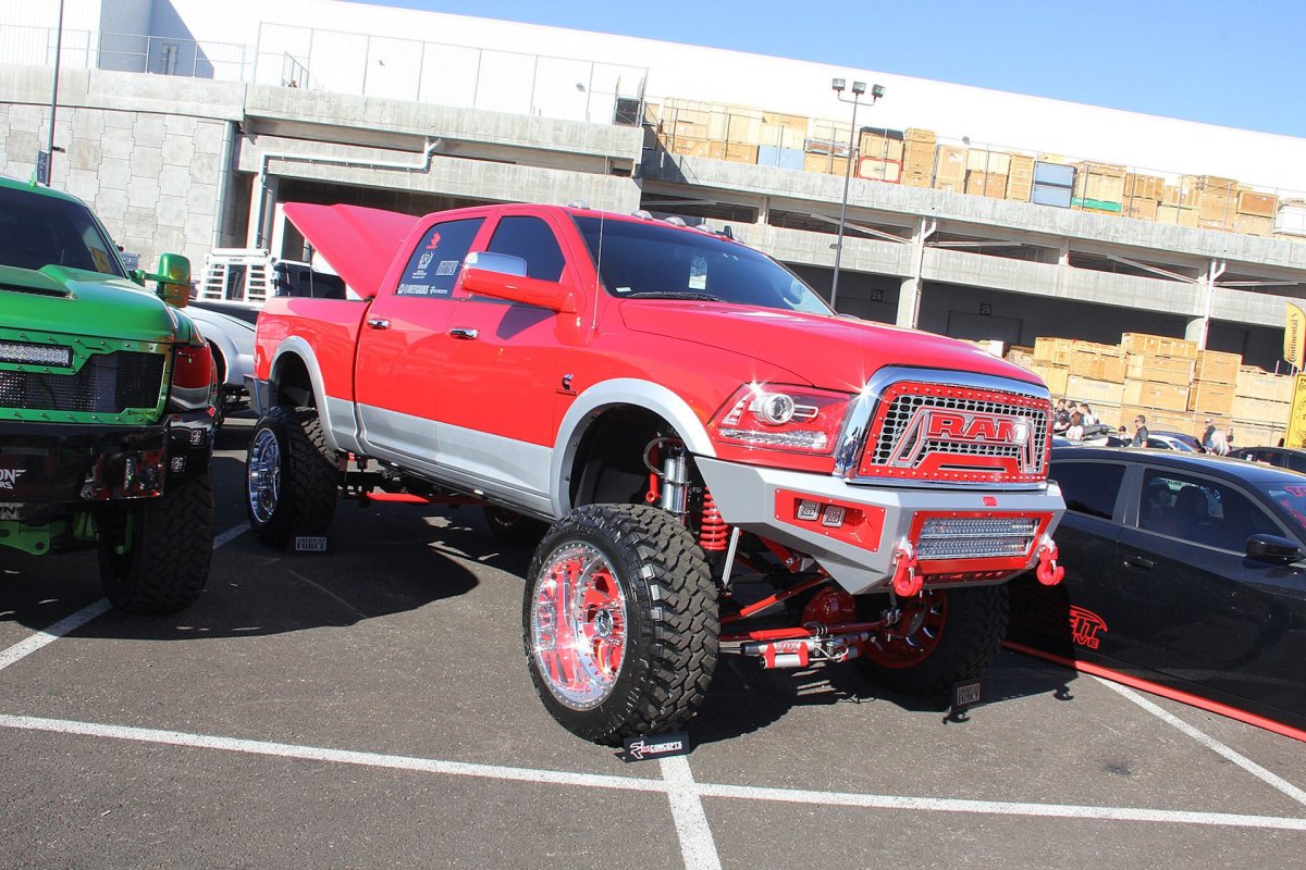 Пикап dodge Ram Sema