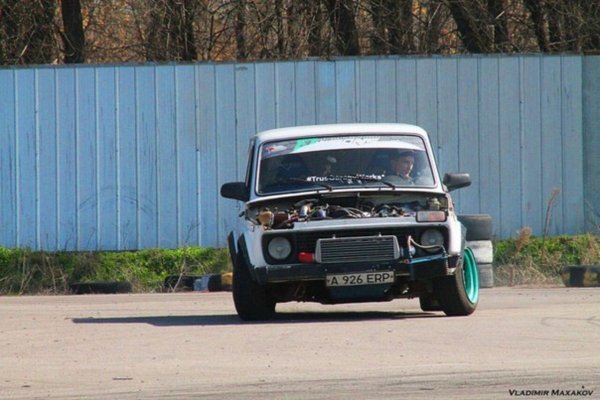 Нива 2121 корч