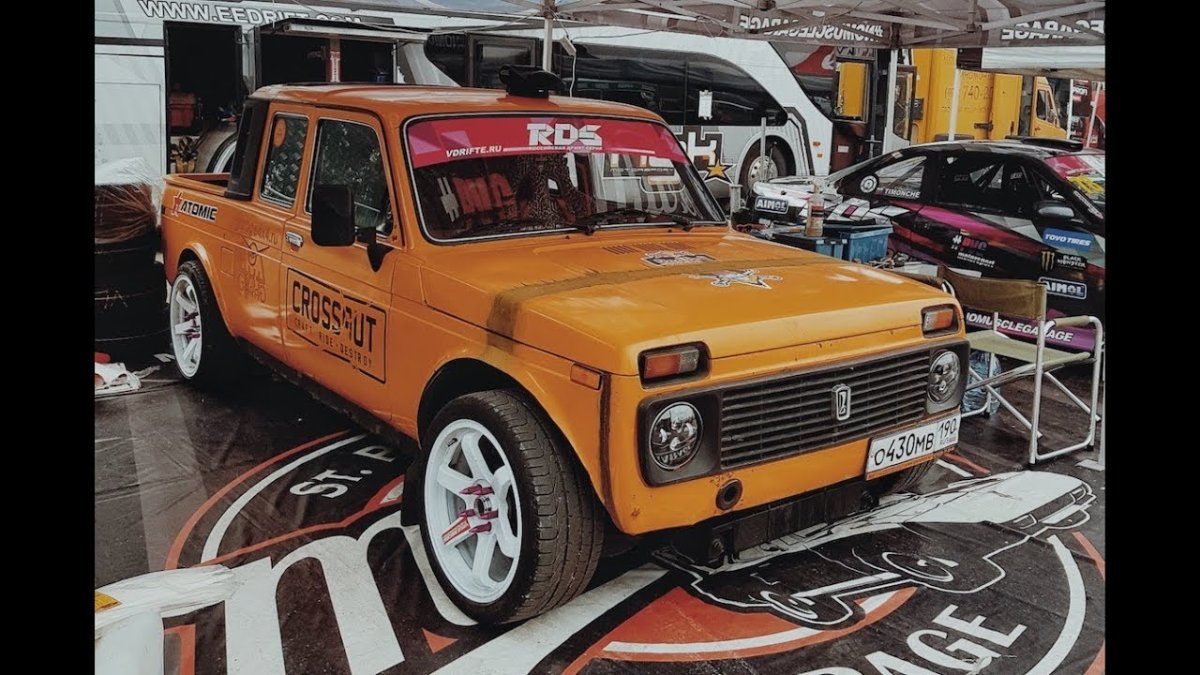 Нива 2131 дрифт