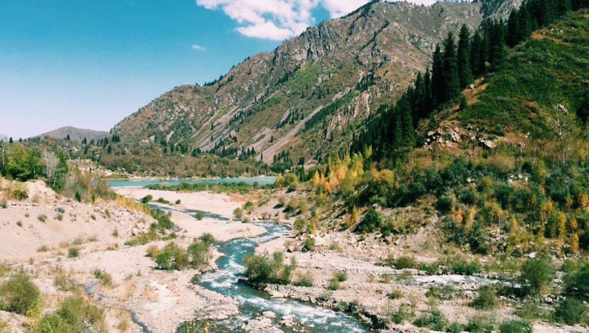 Аксайская Долина Киргизия