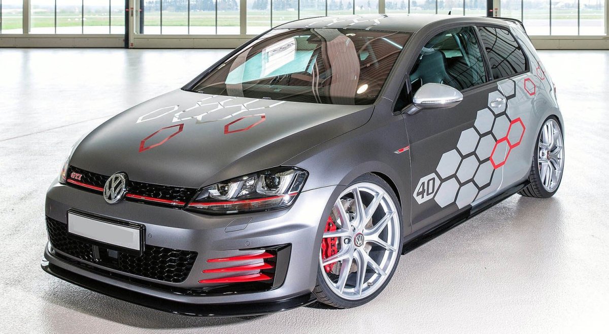 Фольксваген гольф GTI 2000