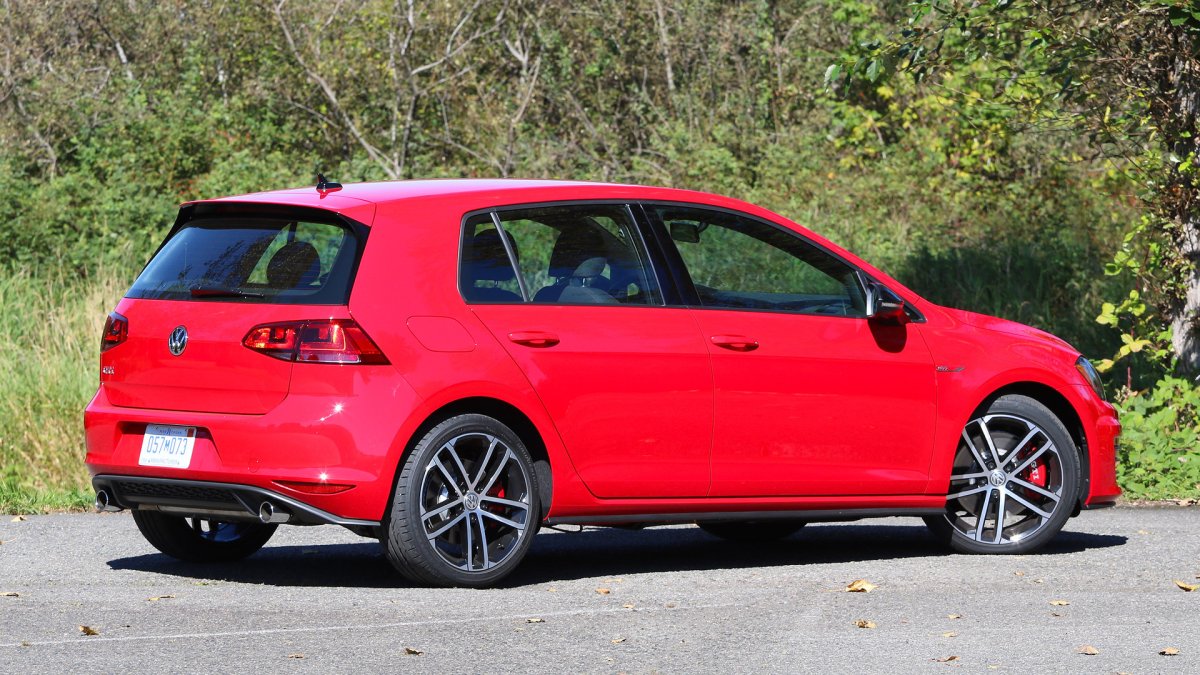 Volkswagen Golf GTI Sport