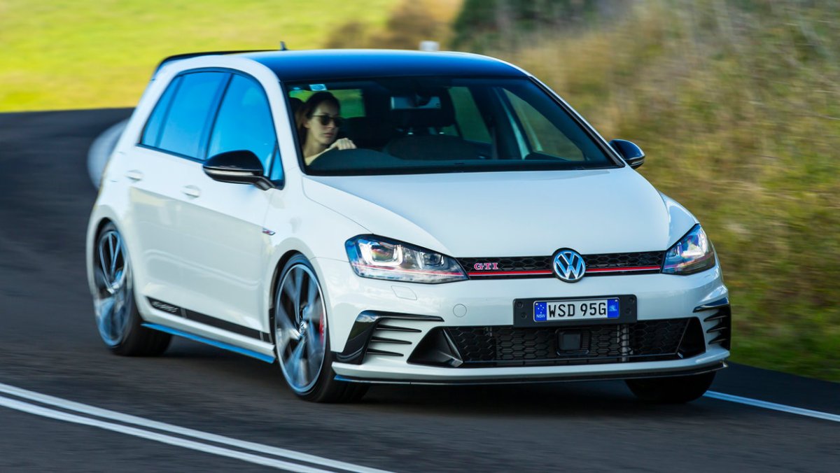 Фольксваген Golf GTI