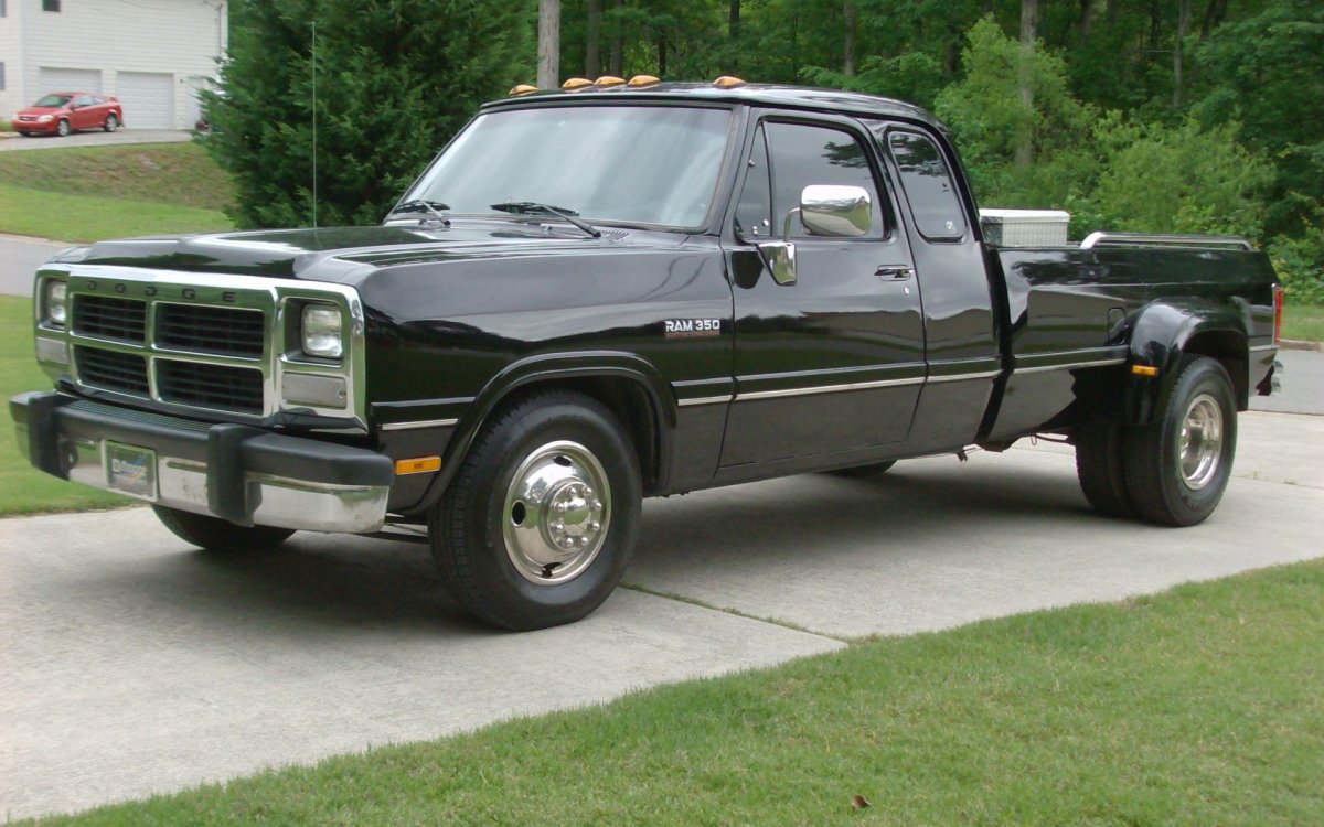 Dodge Ram 1990 350