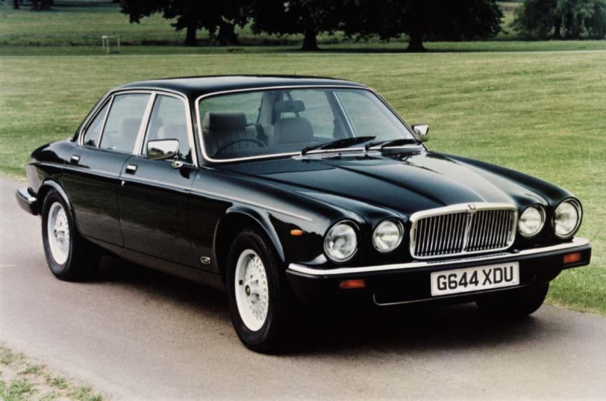 Jaguar xj6 v12