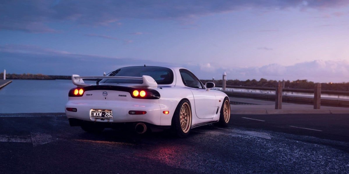 Mazda RX-7 4k