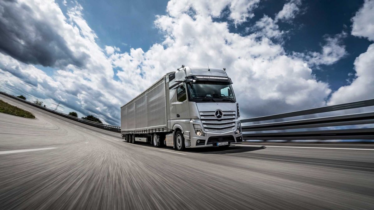 Mercedes Actros 2020