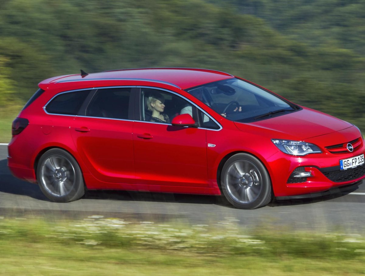 Opel Astra j Sports Tourer