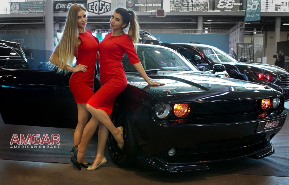 Royal auto show 2016 девушки