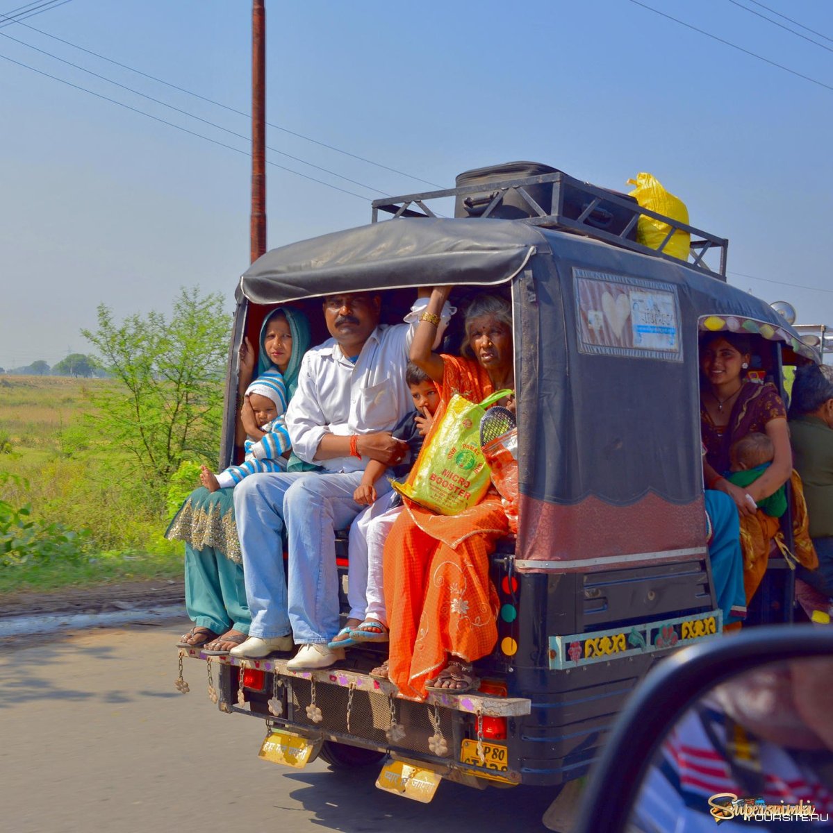 Индийские микроавтобусы