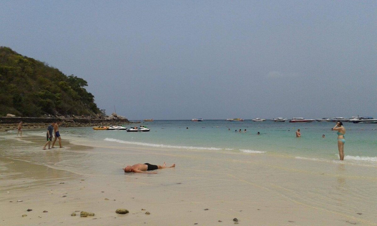 Остров ко Лан пляжи