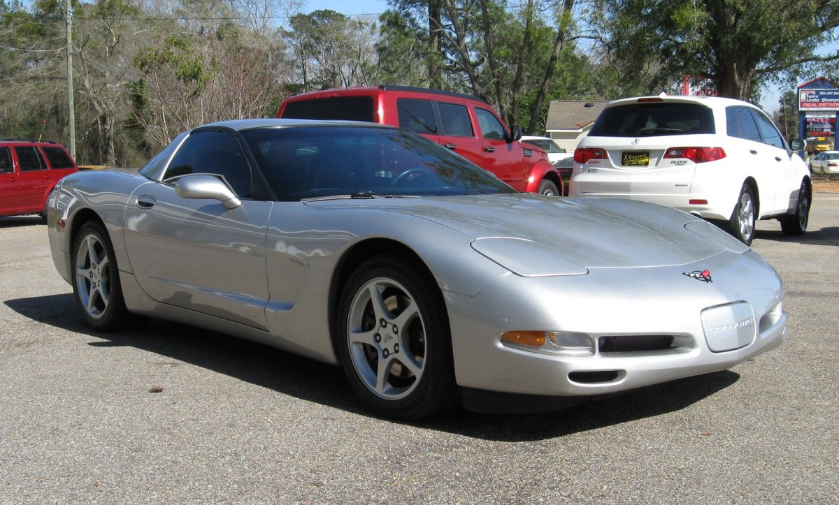 Chevrolet Corvette 2004