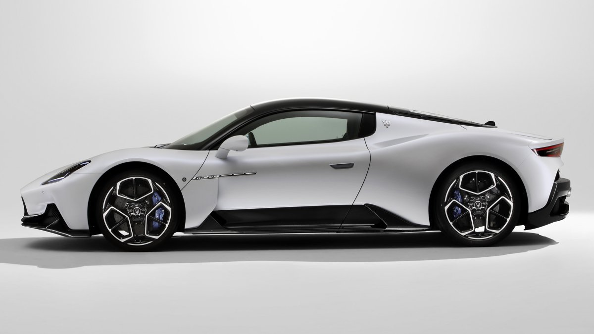 Maserati mc20 2021