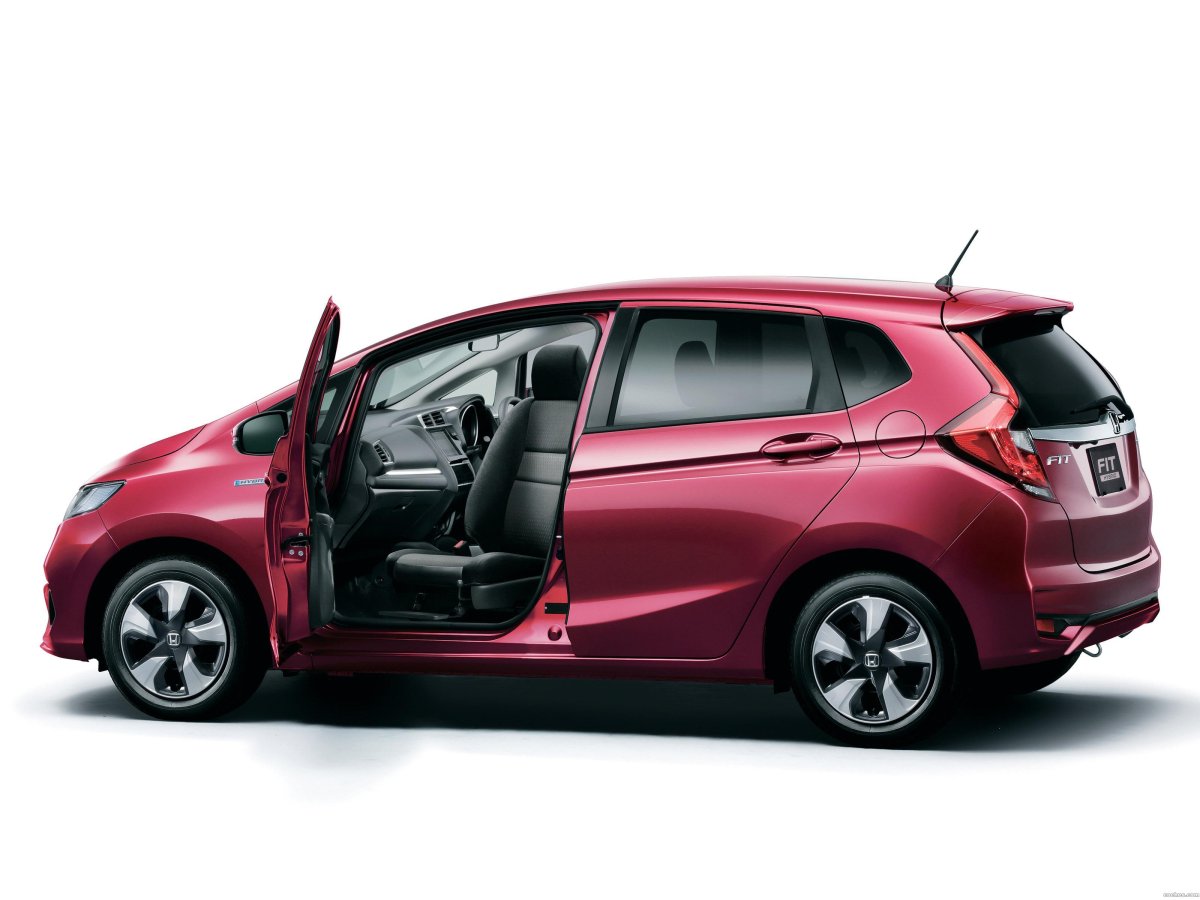 Honda Fit 2017 гибрид