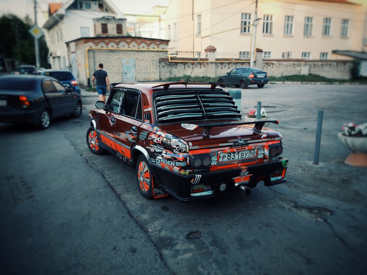 Затюненый ВАЗ 2107