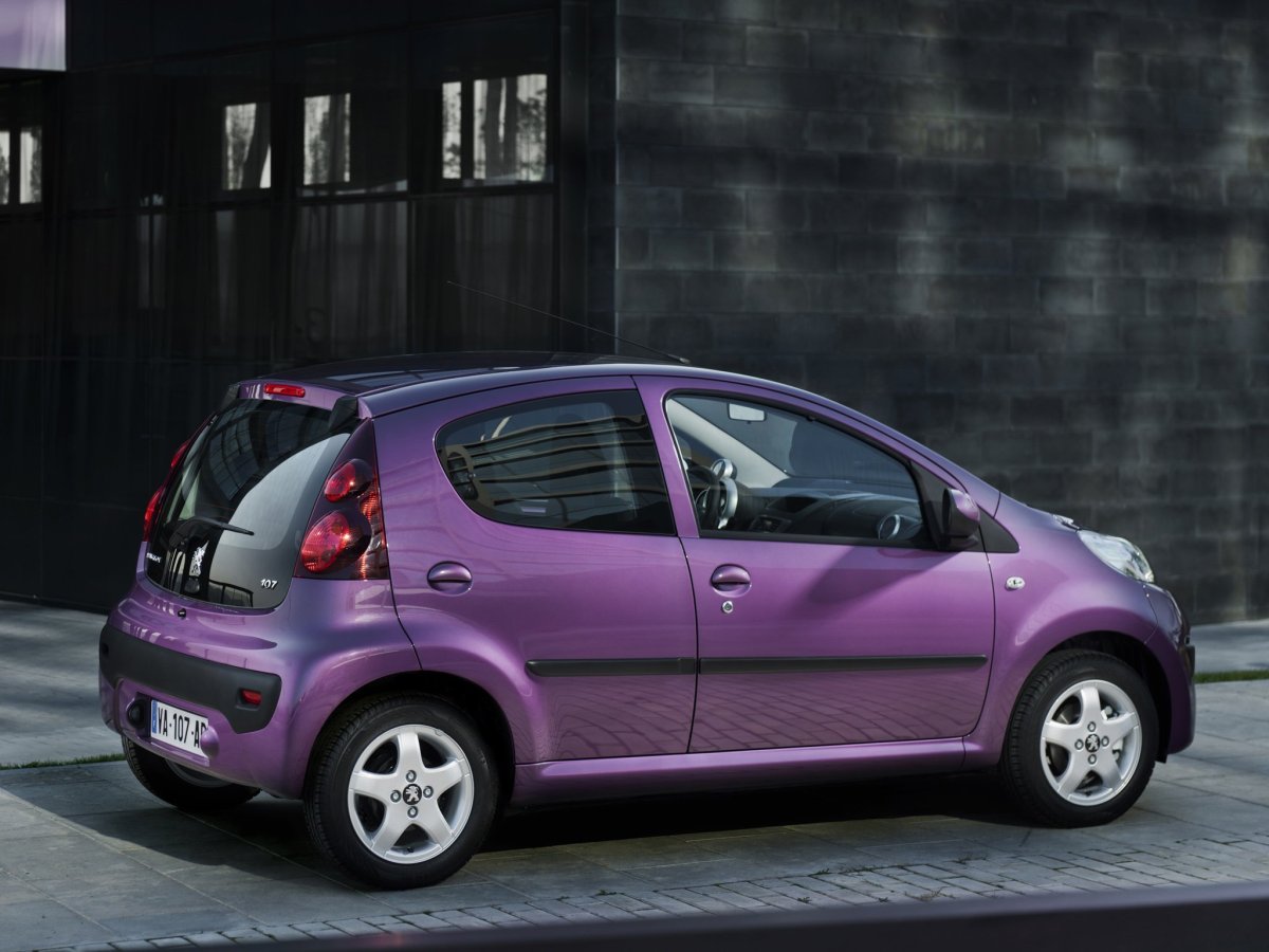 Peugeot 107 2012