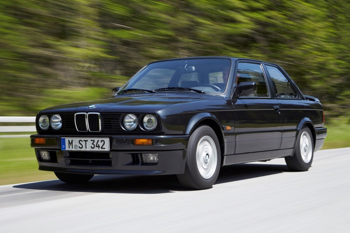 BMW 3er II (e30)