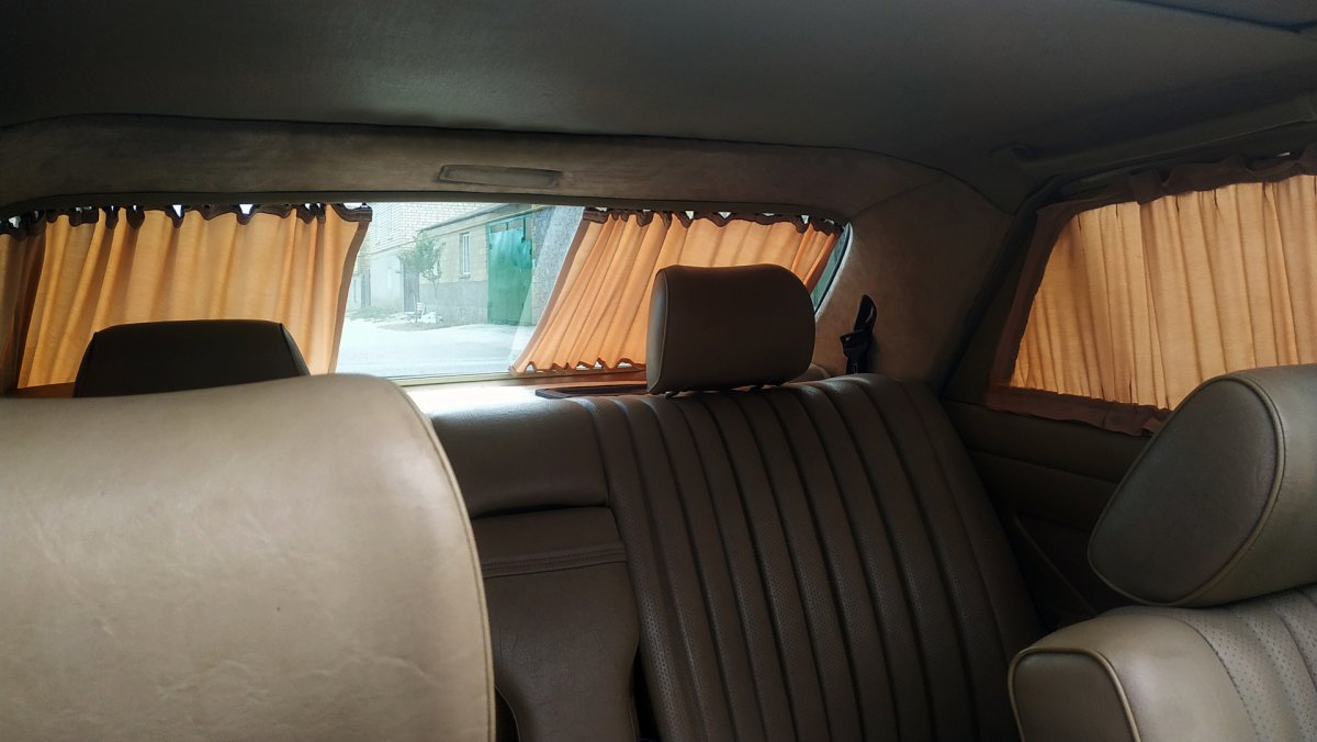 Шторка Mercedes w126