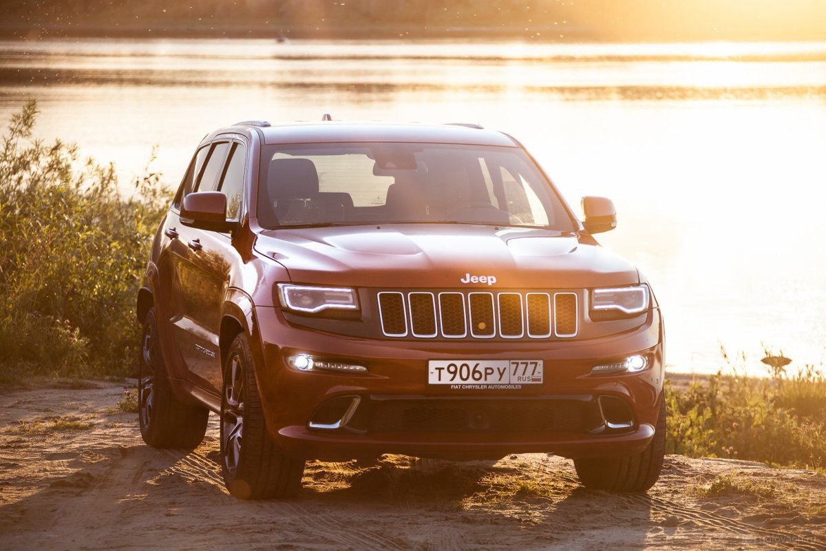 Jeep Grand Cherokee 777
