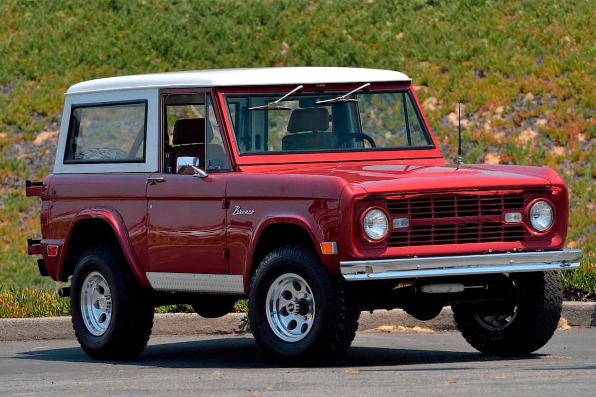 Ford Bronco 68