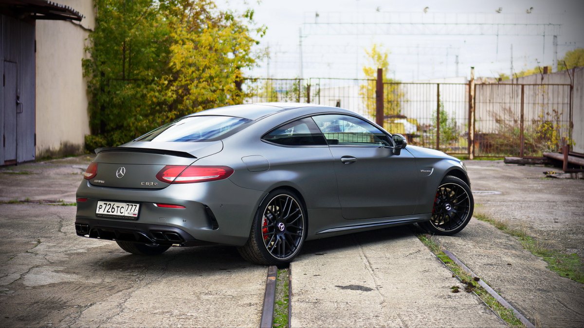 MB c63 AMG Coupe