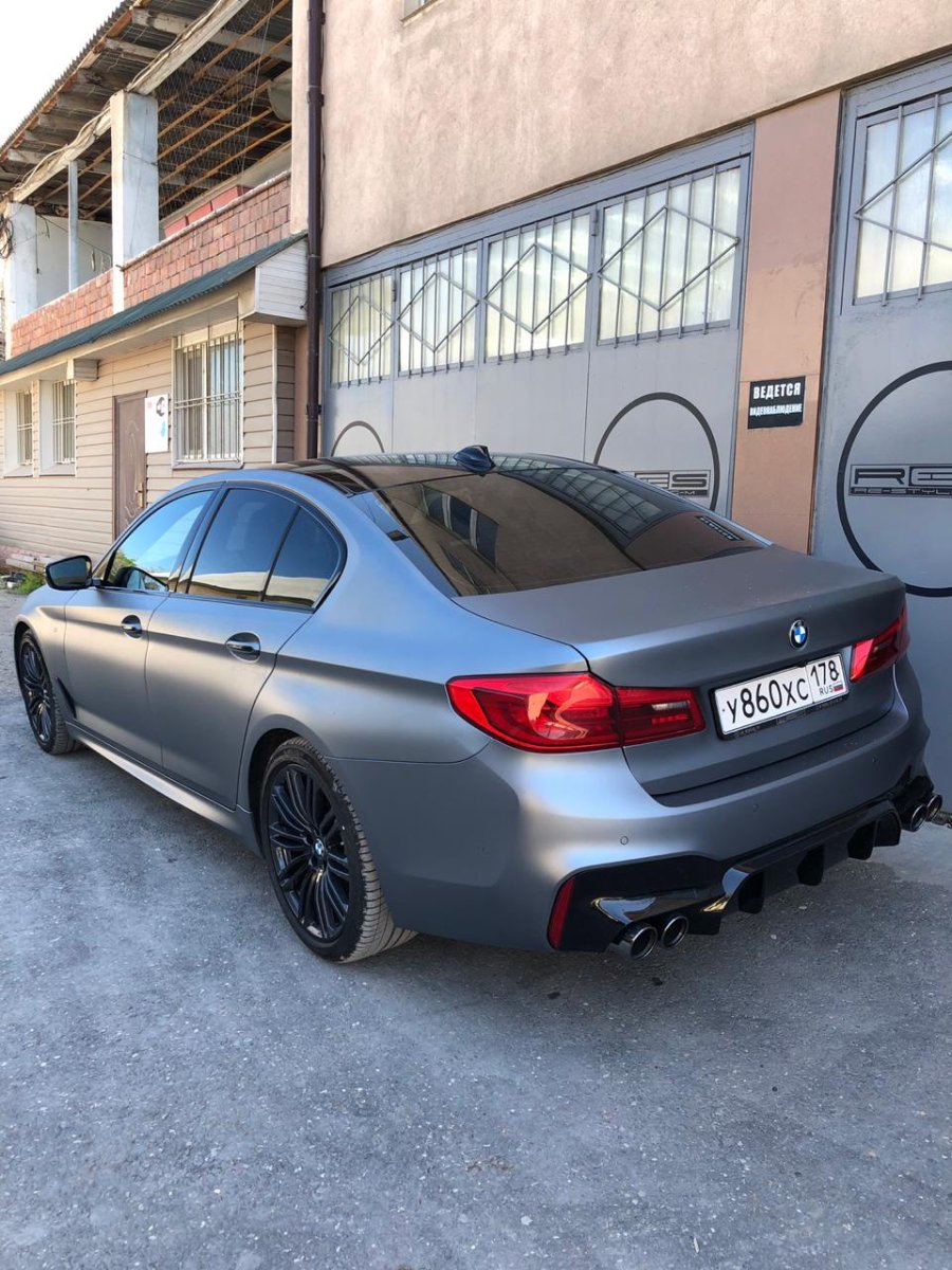 BMW m5 Grey Matte