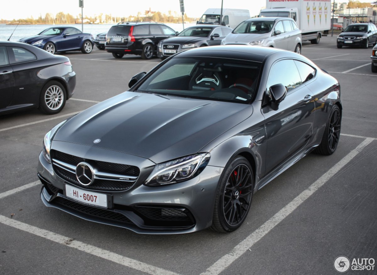 Mercedes c63s Grey