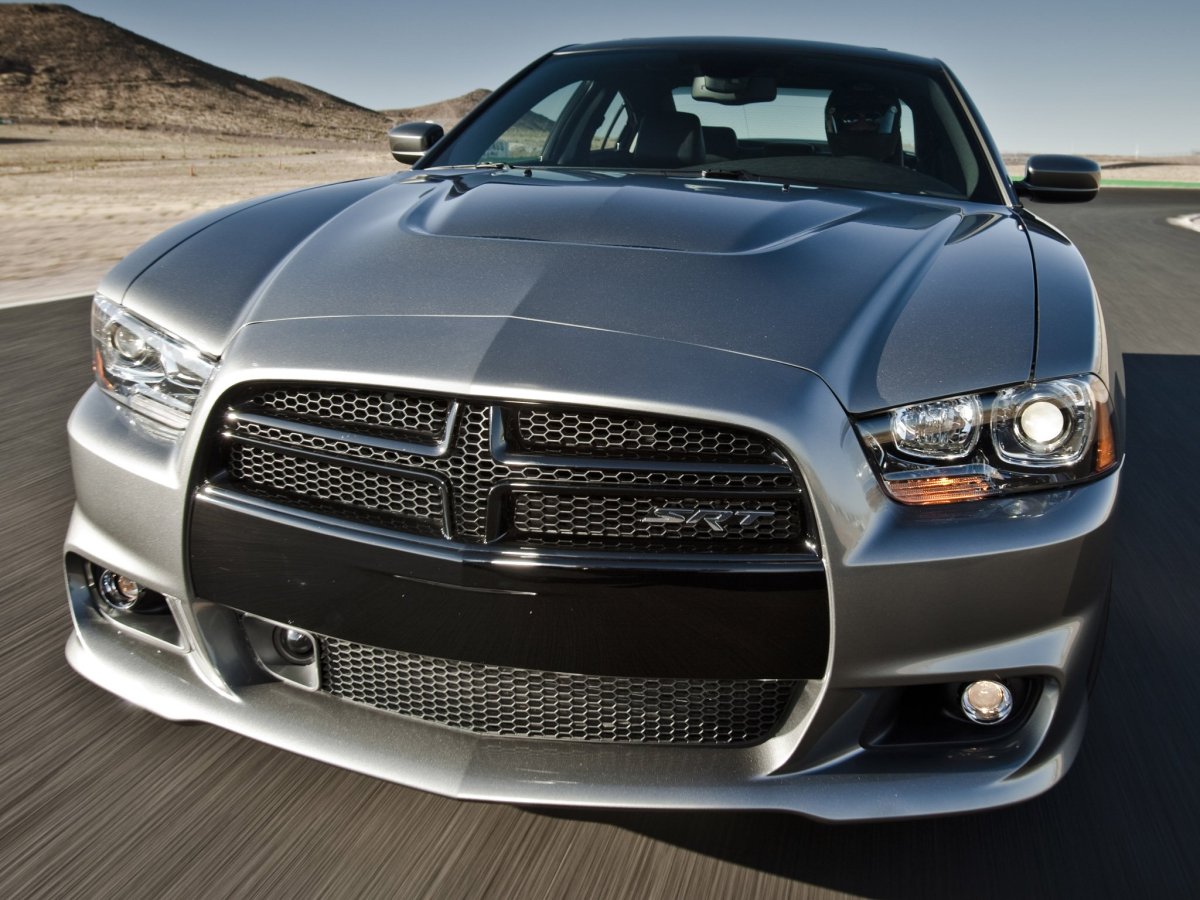 Dodge Charger srt8 2012