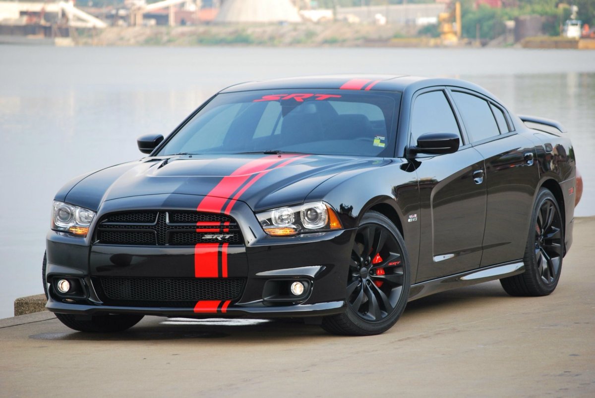 Dodge Charger srt8