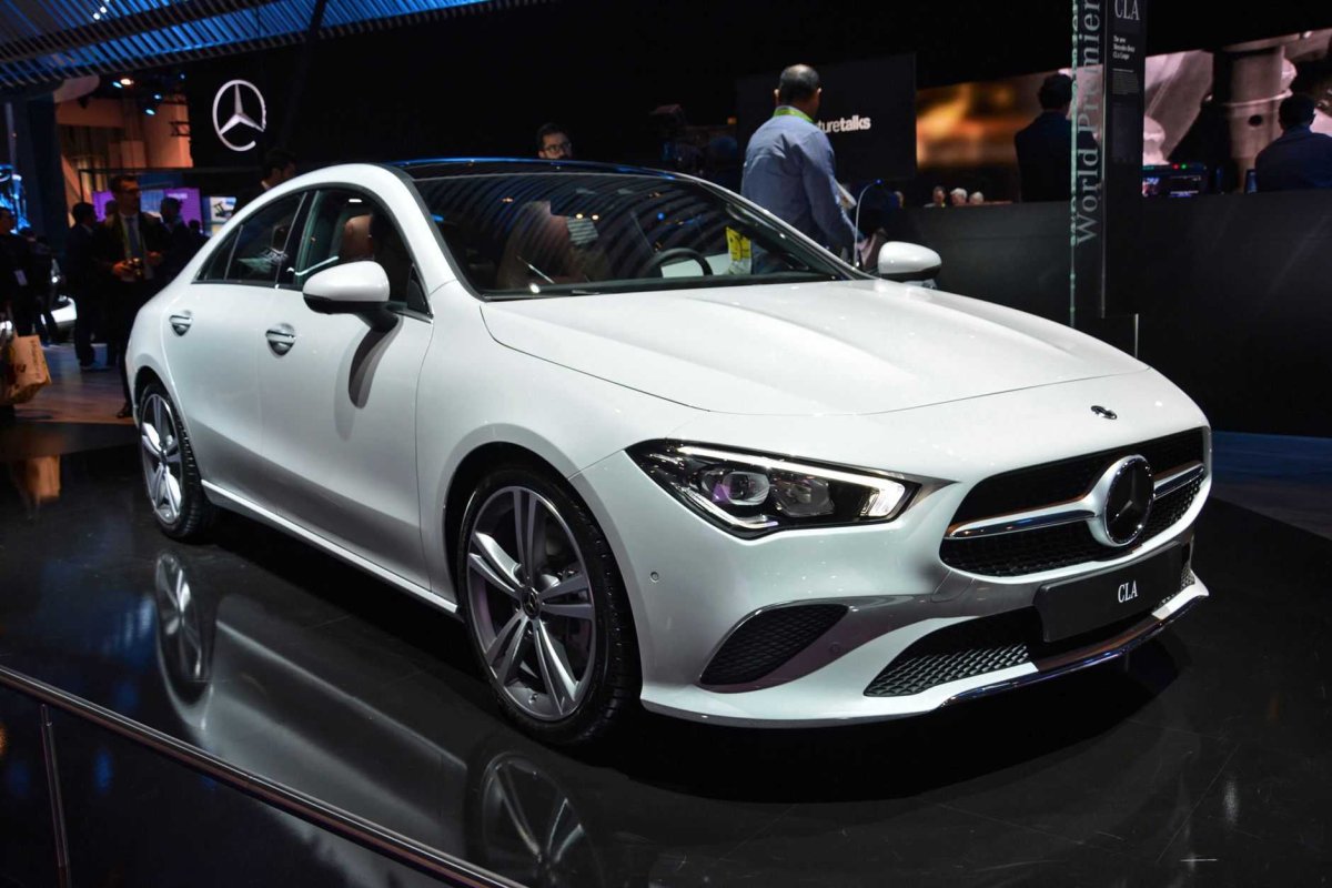 Мерседес-Бенц CLA 2020