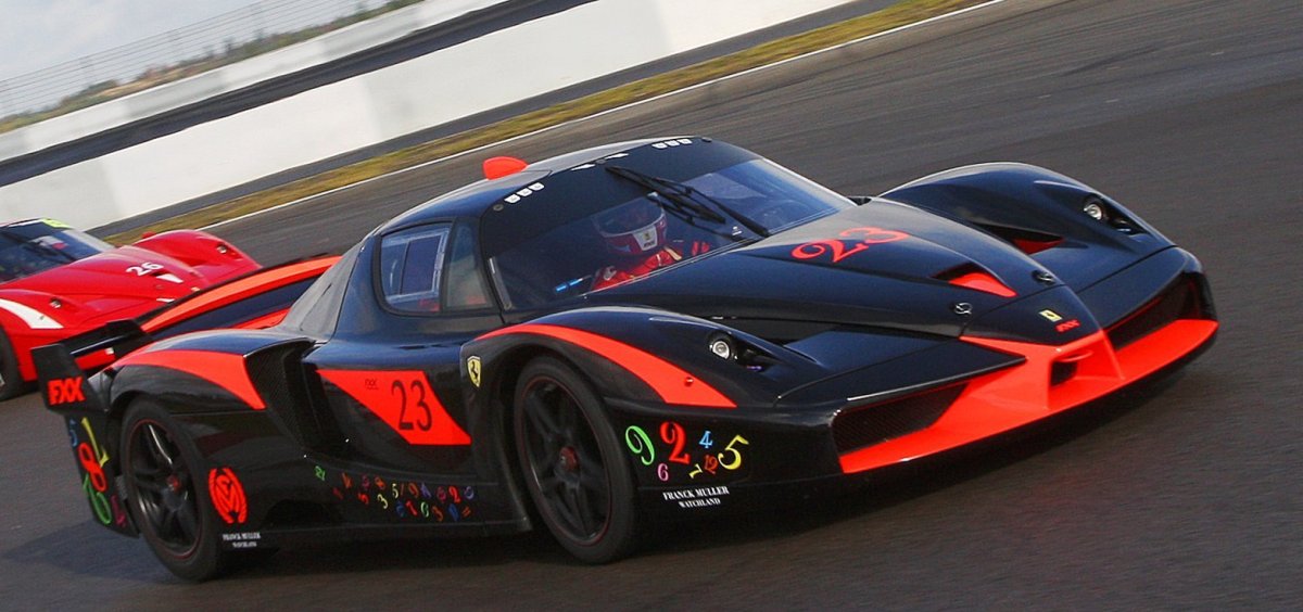 Феррари FXX 2010