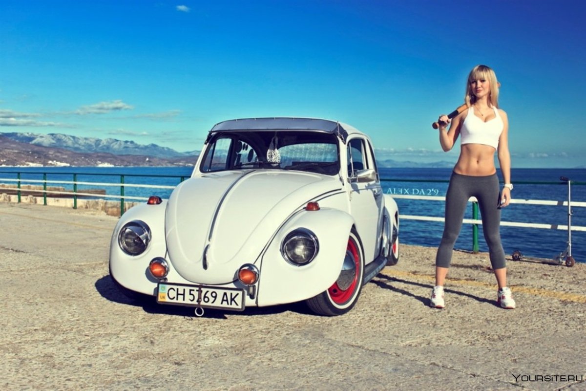 Volkswagen Beetle 1963 и девушка