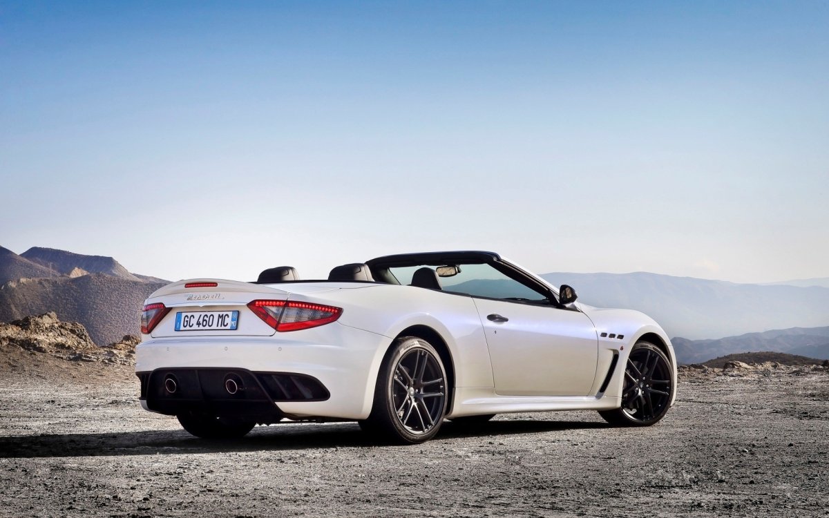 Maserati GRANCABRIO MC 2013