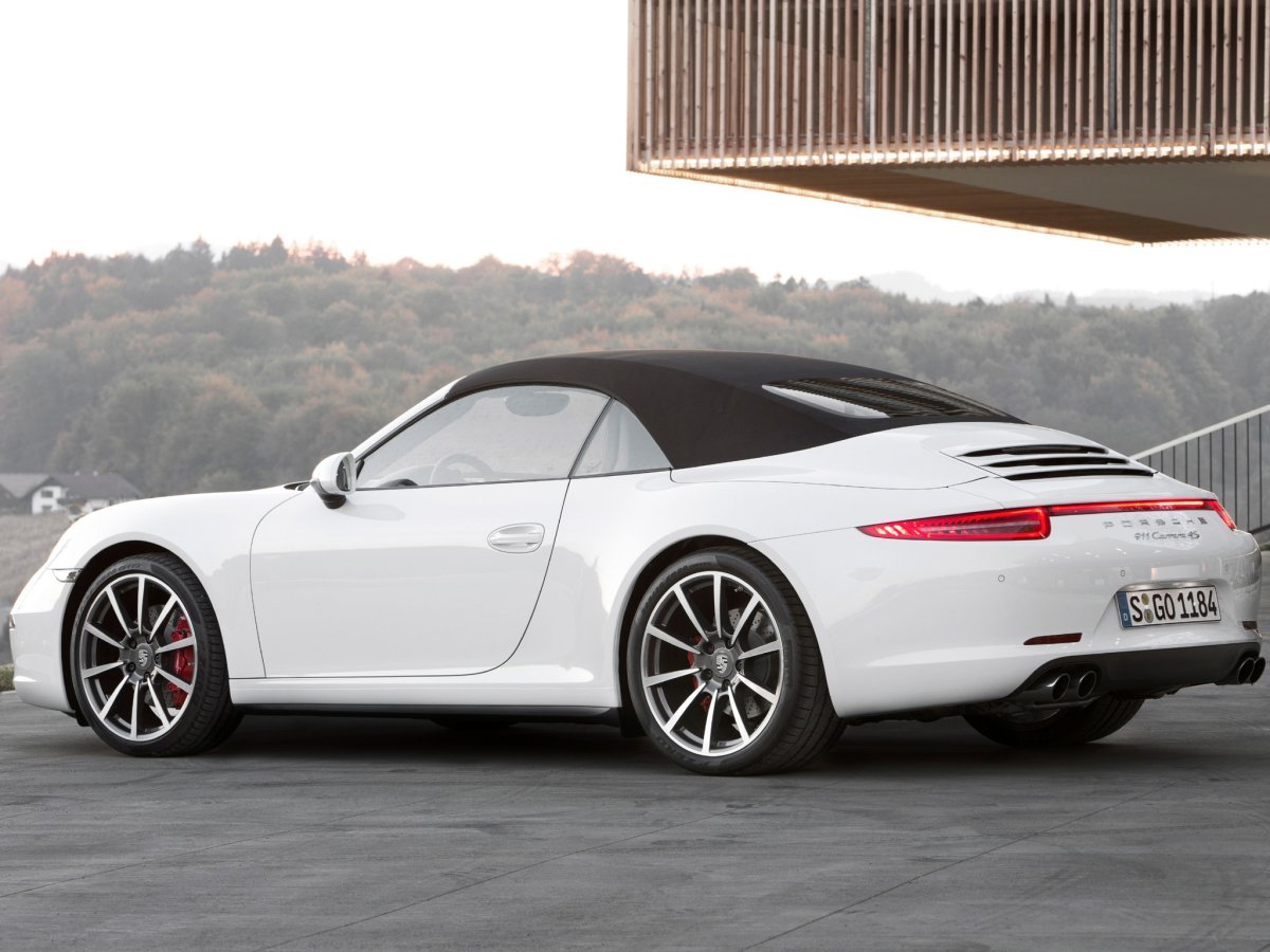 Porsche 911 Carrera 4s Cabriolet