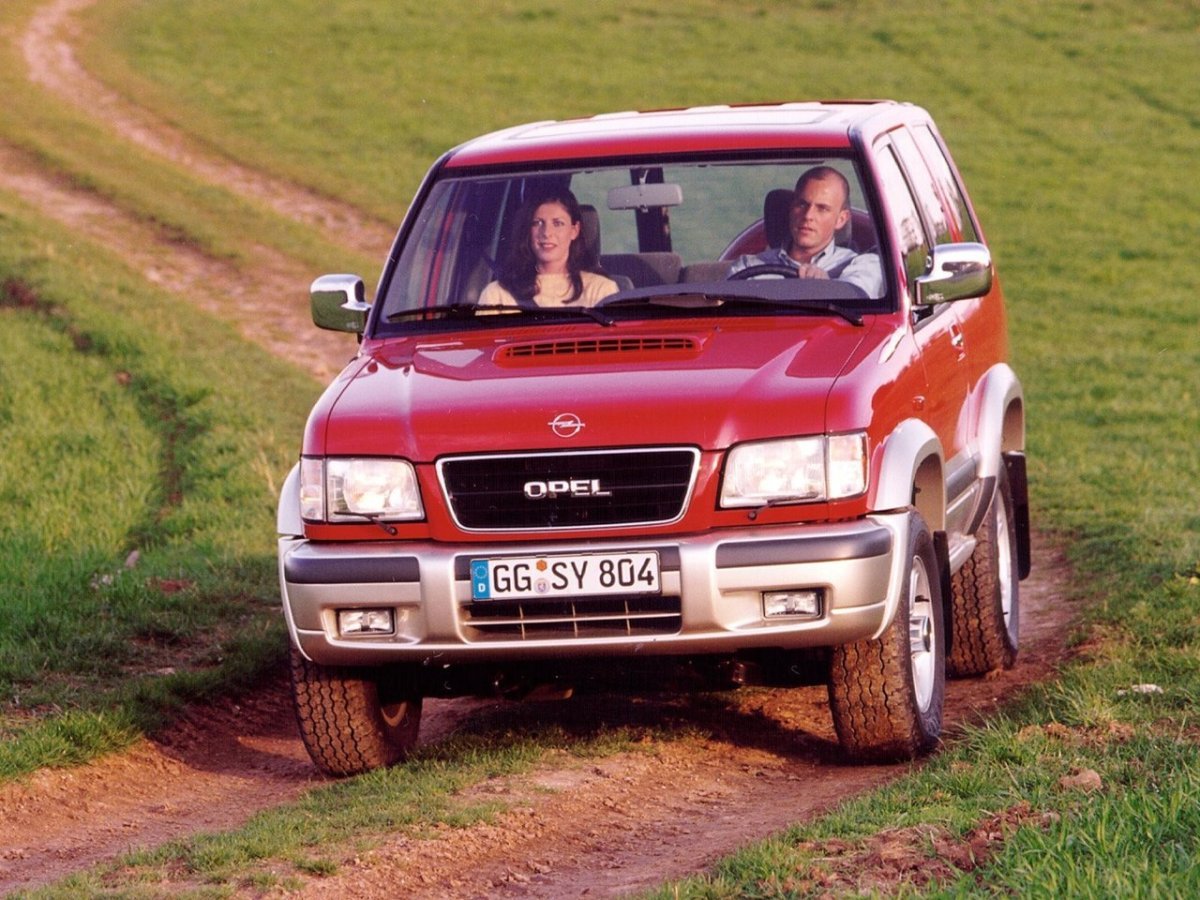 Опель Монтерей 1998