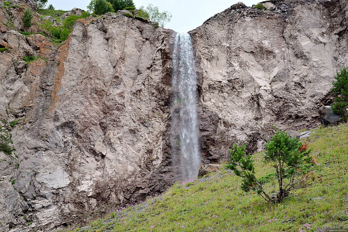 Водопад Азау Кабардино-Балкария
