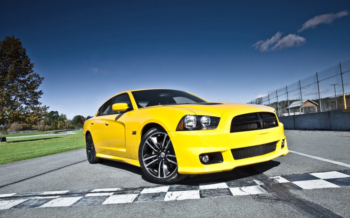 Dodge Charger srt8 2012