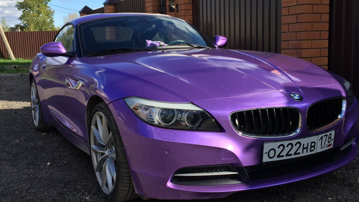 Violet BMW z4