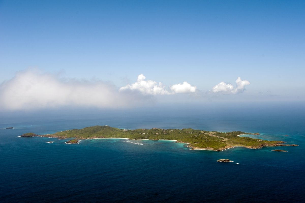 Остров Мюстик в Карибском море