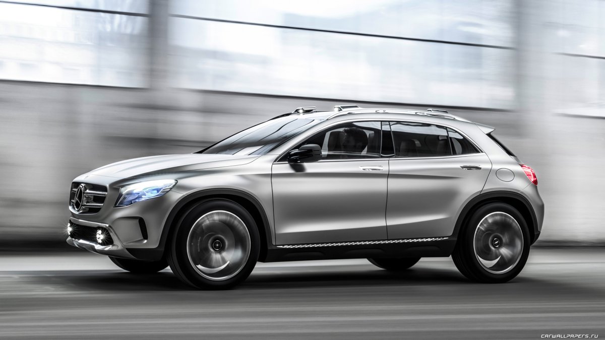 Mercedes Benz GLA джип