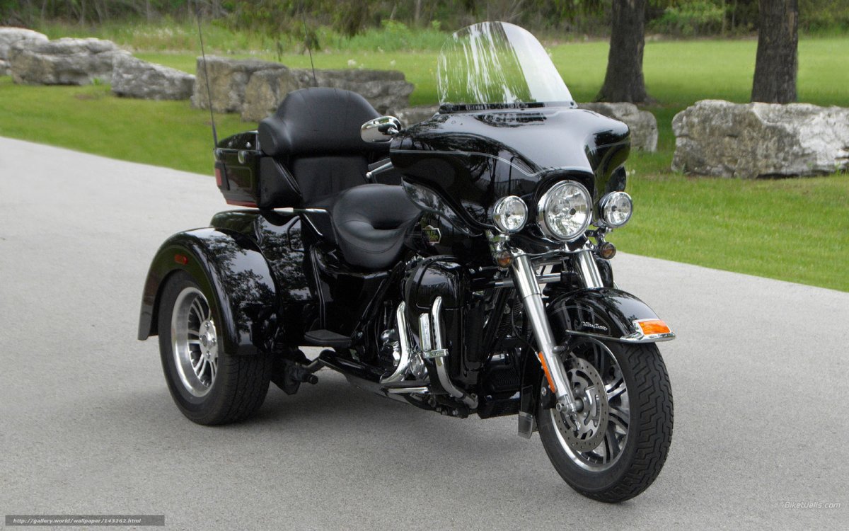 Трёхколёсный мотоцикл Harley Davidson