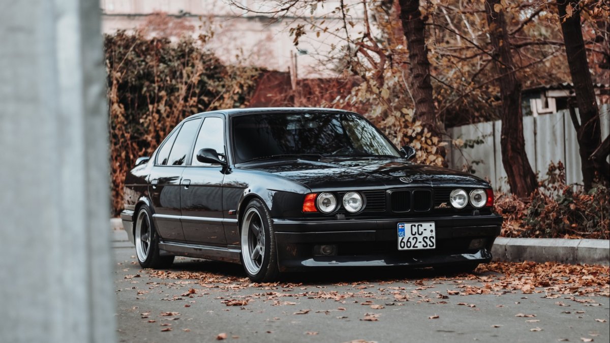 BMW e34 4.4
