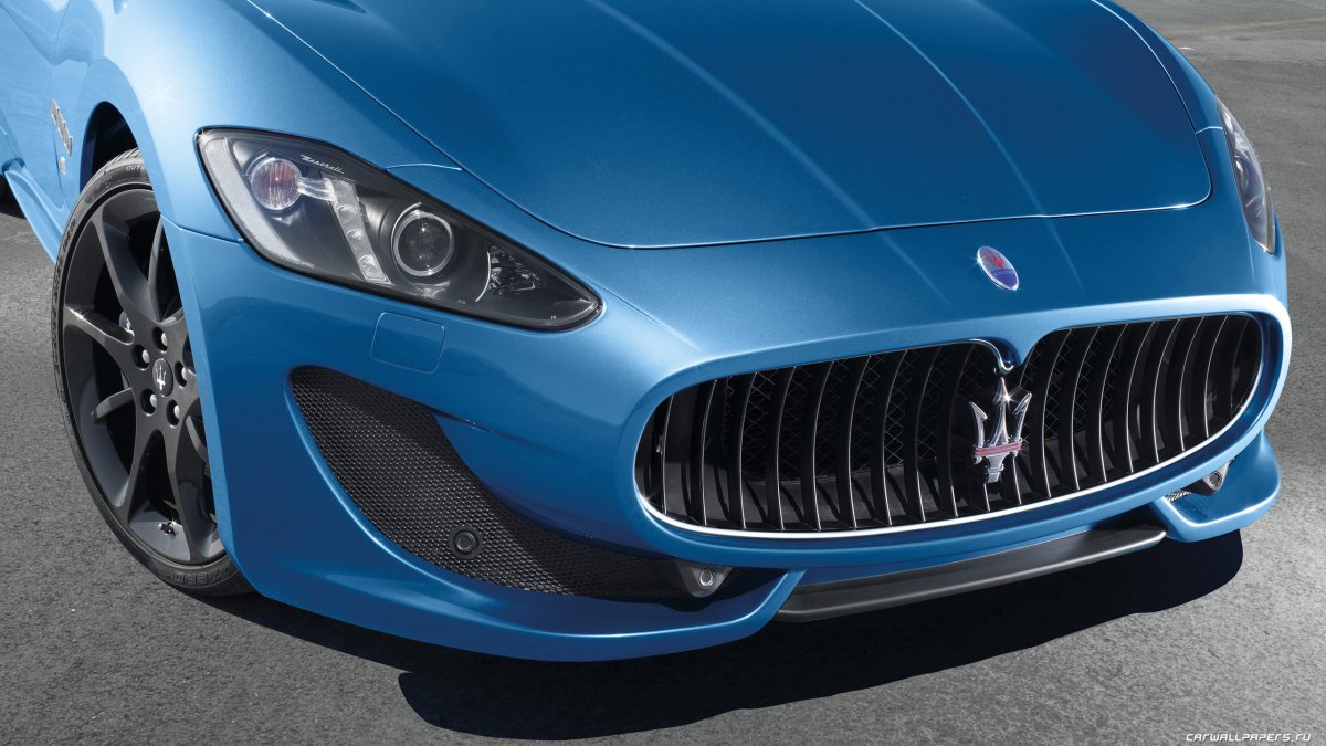 Maserati GRANTURISMO 2022 Coupe сзади 2022 fotos