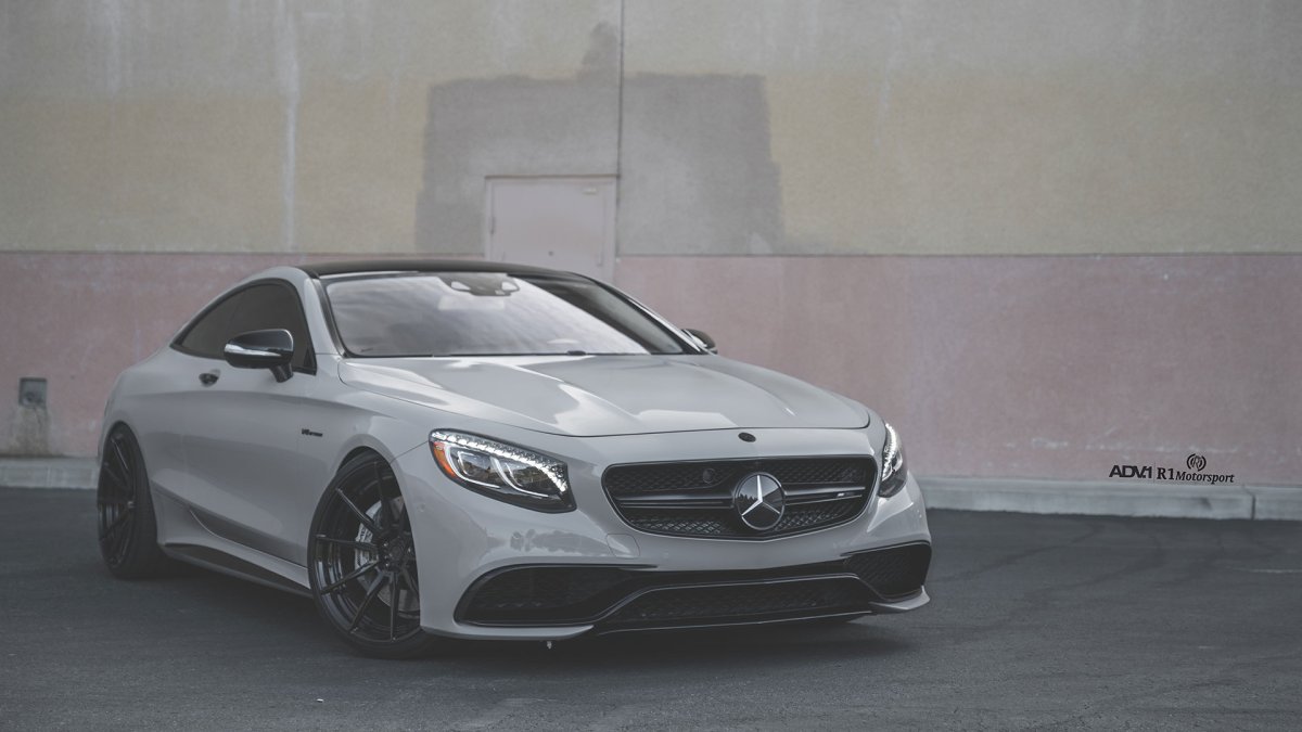 Мерседес AMG cs63