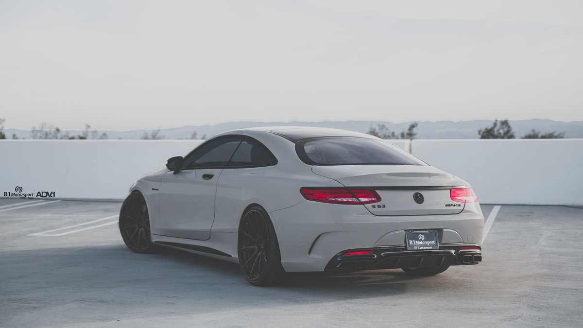 Mercedes s63 AMG Coupe Gray