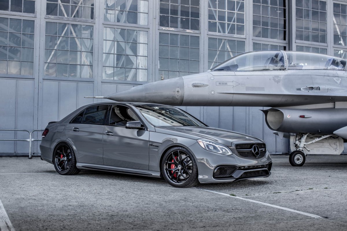 Mercedes-Benz e43 AMG бандит