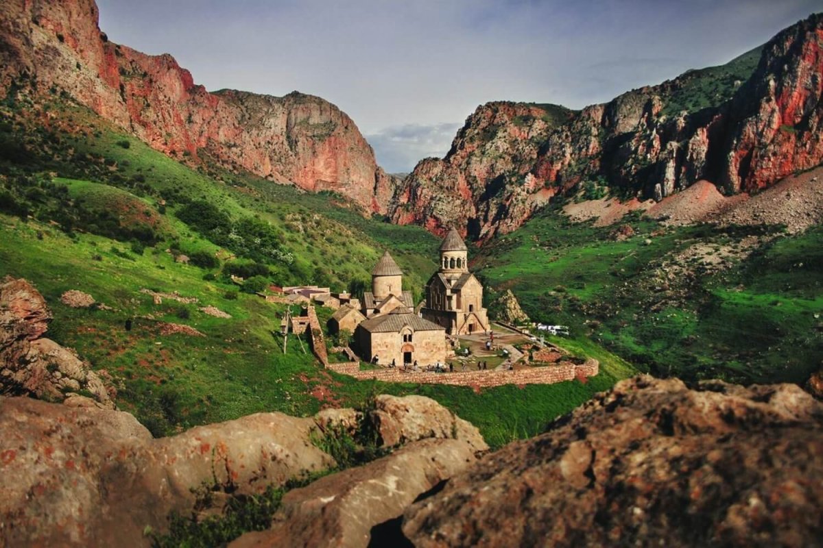 Храм Нораванк в Армении