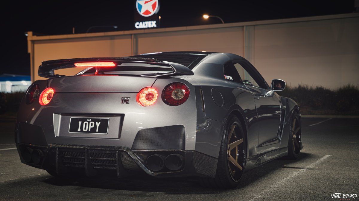 Nissan Skyline gt-r r35