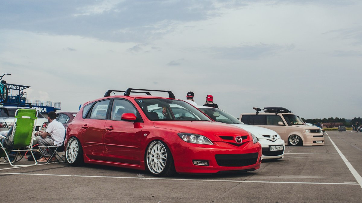 Mazda 3 Low